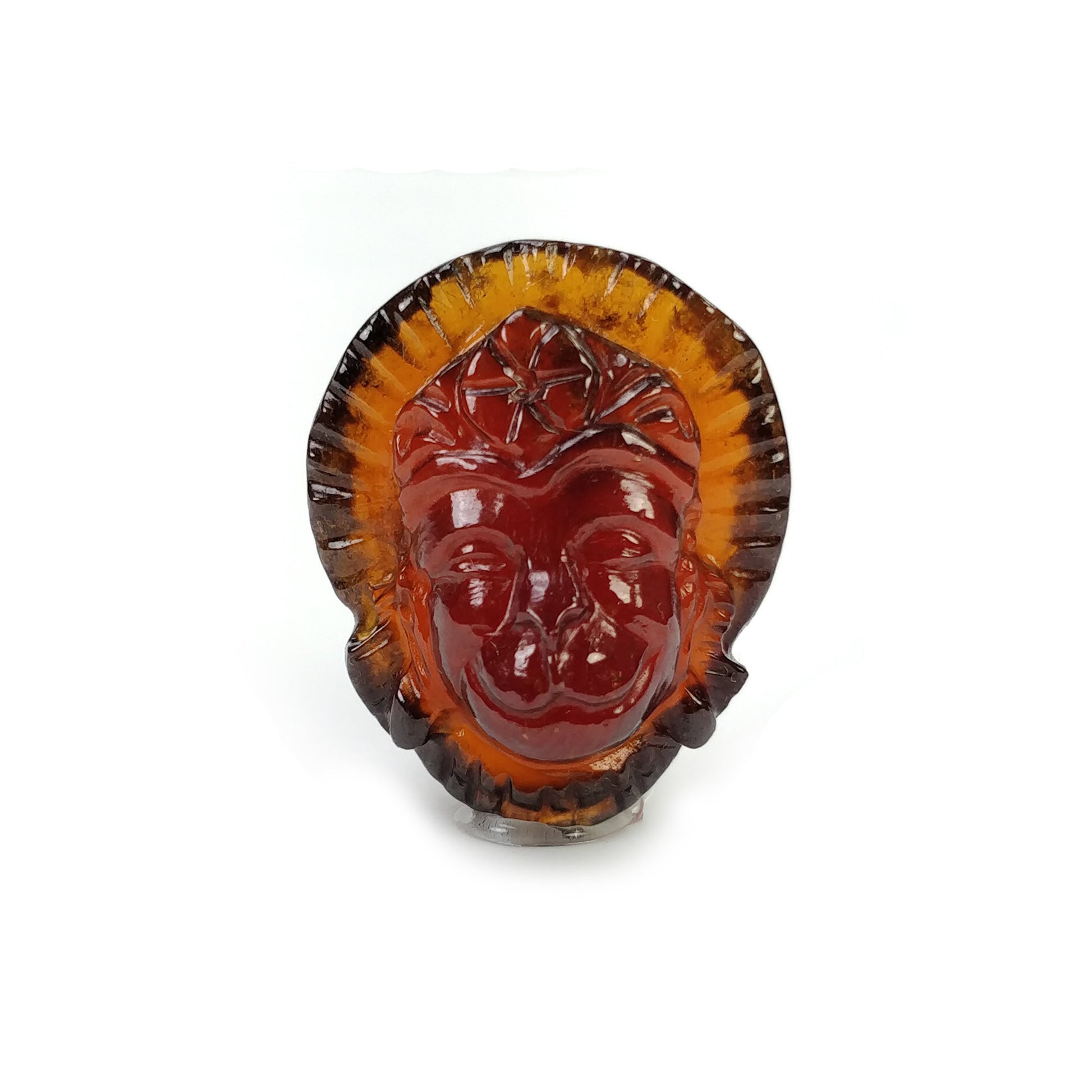 Hessonite carving