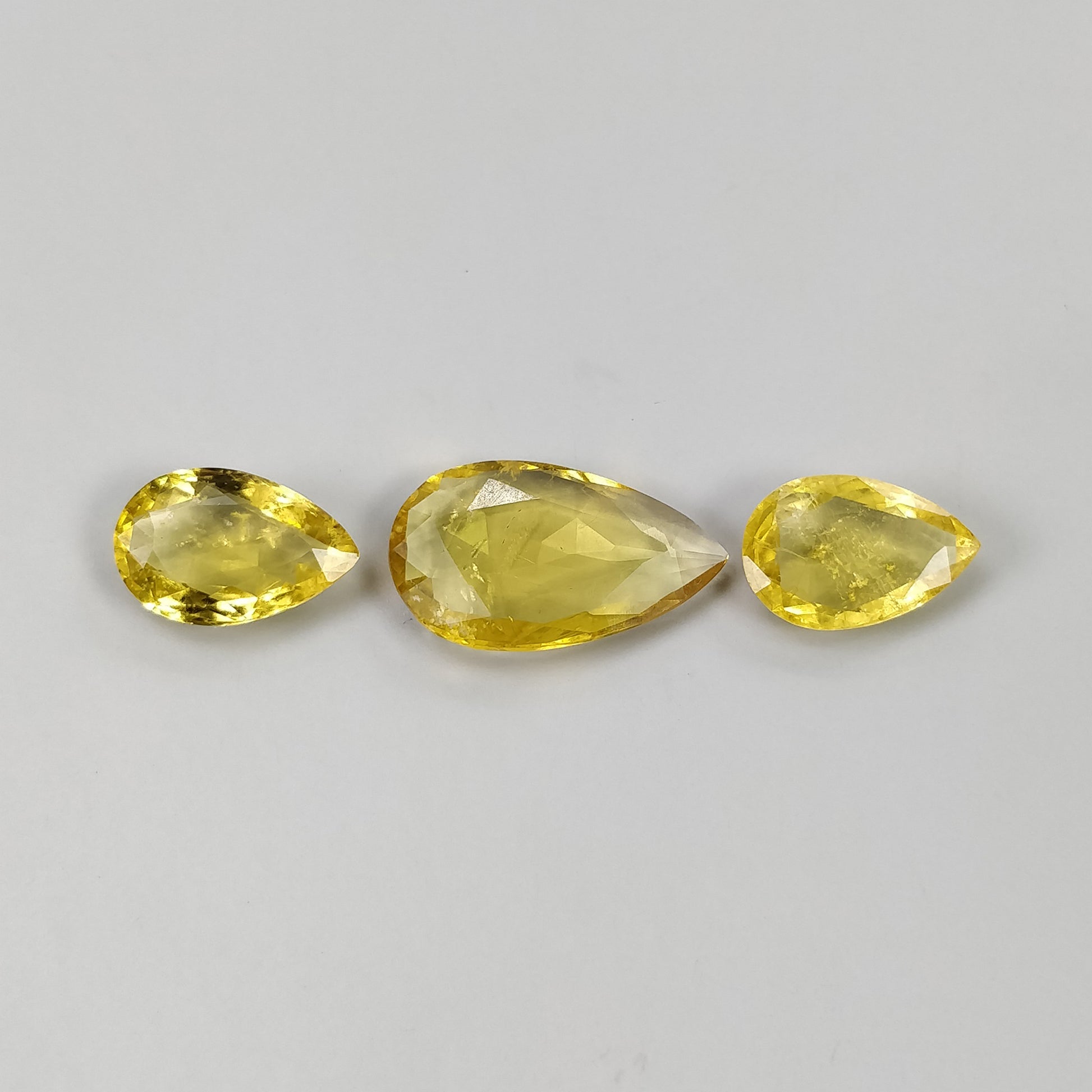 Pear Shape Aqua