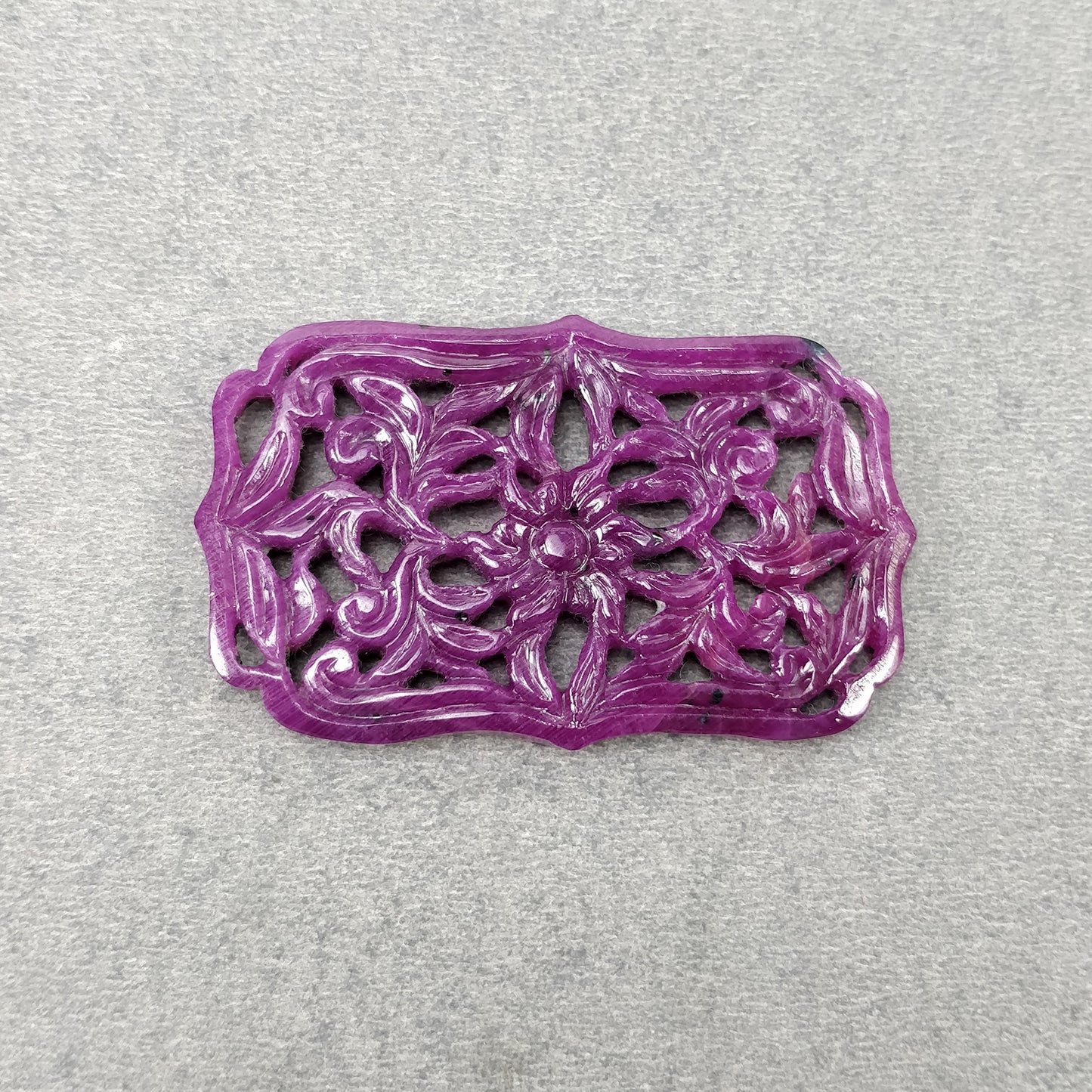 Ruby Gemstone Carving : 93.80cts Natural Untreated Red Ruby Hand Cushion Shape 53*33mm
